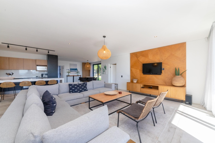 To Let 3 Bedroom Property for Rent in Camps Bay Western Cape
